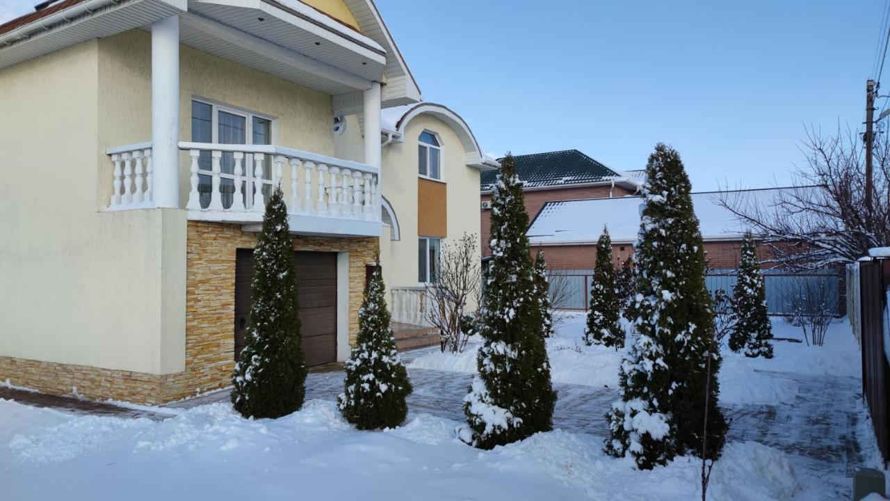 Дом С Бассейном И Сауной Villa Boryspil Exterior photo
