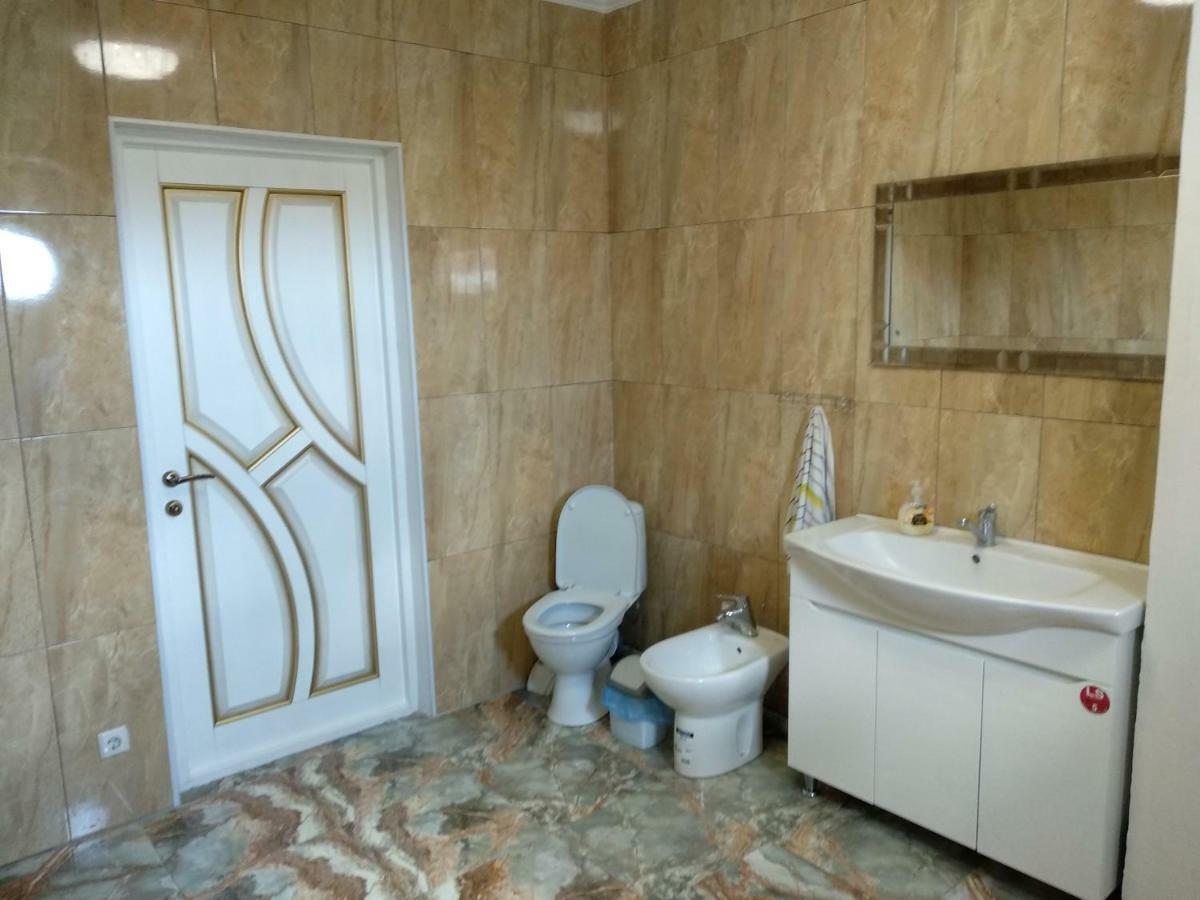 Дом С Бассейном И Сауной Villa Boryspil Exterior photo